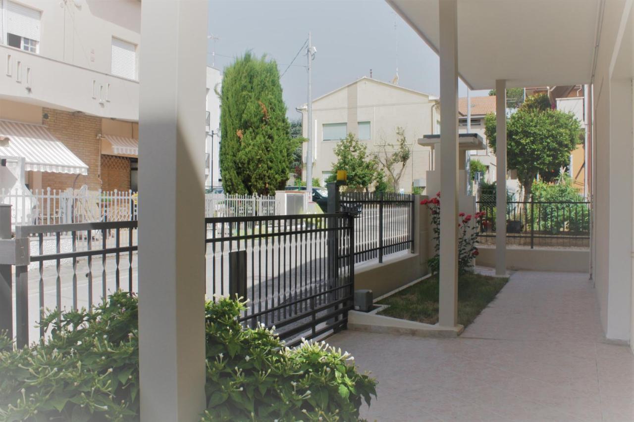Maruru B & B Dell'Arte Civitanova Marche Ngoại thất bức ảnh