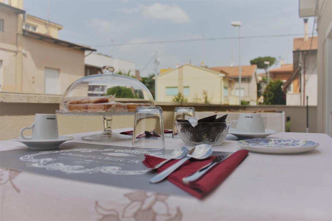 Maruru B & B Dell'Arte Civitanova Marche Ngoại thất bức ảnh